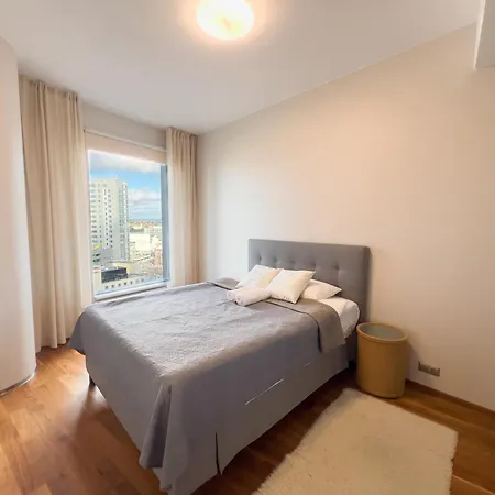 13th Floor Cityview Luxury Апартаменты