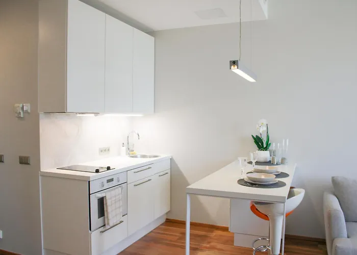 13th Floor Cityview Luxury Apartment